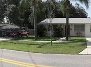 2127 6th St, Sarasota, FL 34237