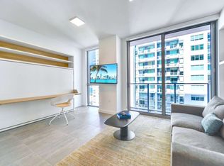 227 NE 2nd St Floor 17-ID1022322P, Miami, FL 33179
