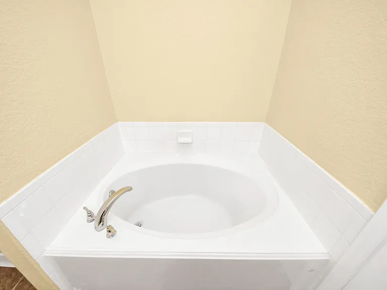 2222 Summit Meadow Dr — Photo 31