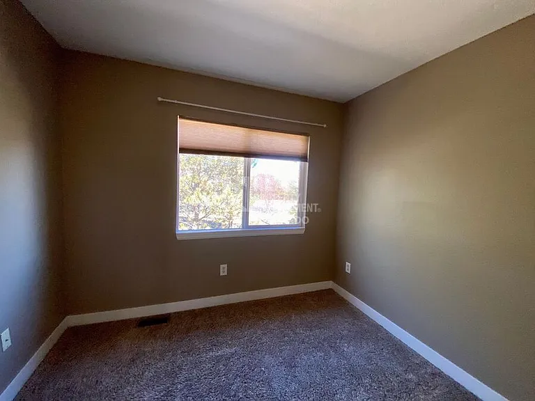 2021 Dove Creek Ct — Photo 24