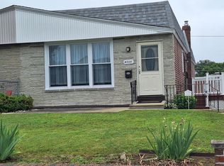 8555 Castor Ave, Philadelphia, PA 19152