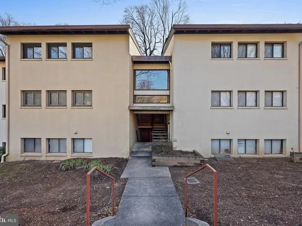 5705 Harpers Farm Rd Unit E, Columbia, MD 21044