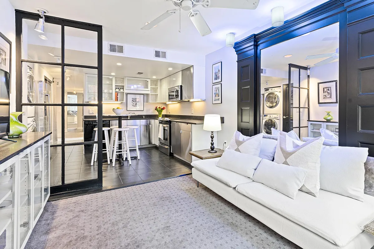Building Photo - 1829 5th St NW #1