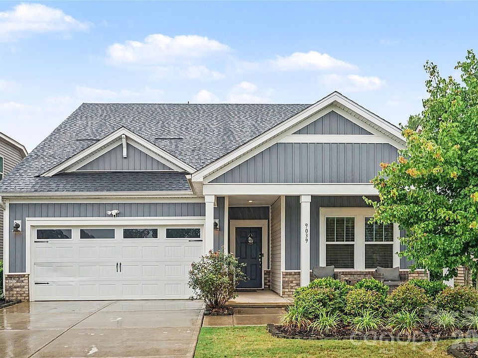 1st image of 9039 Myrna Dr