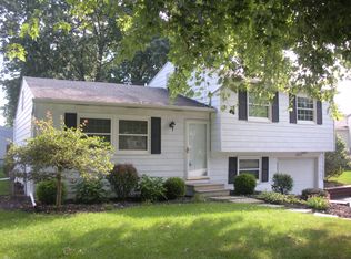 28832 Starbright Blvd, Perrysburg, OH 43551