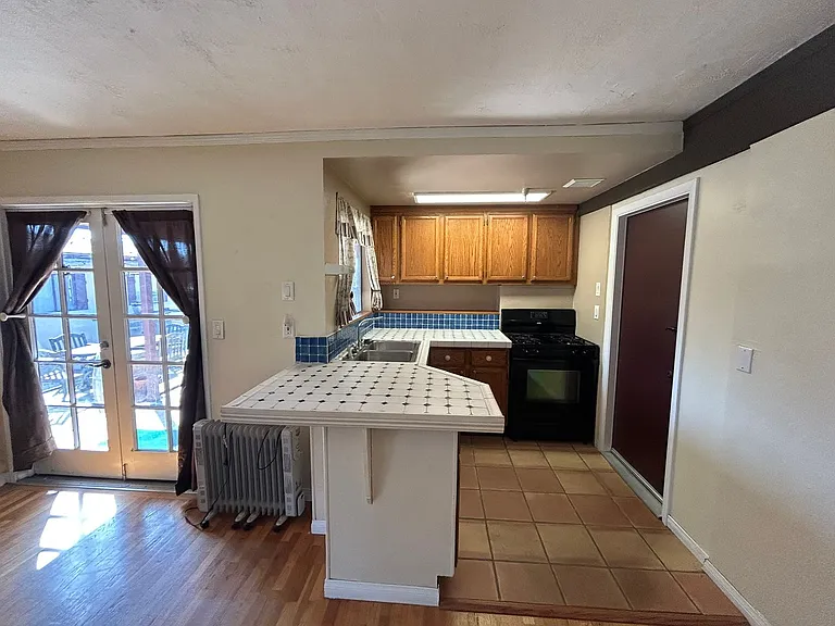 1521 Sunrise Dr — Photo 8