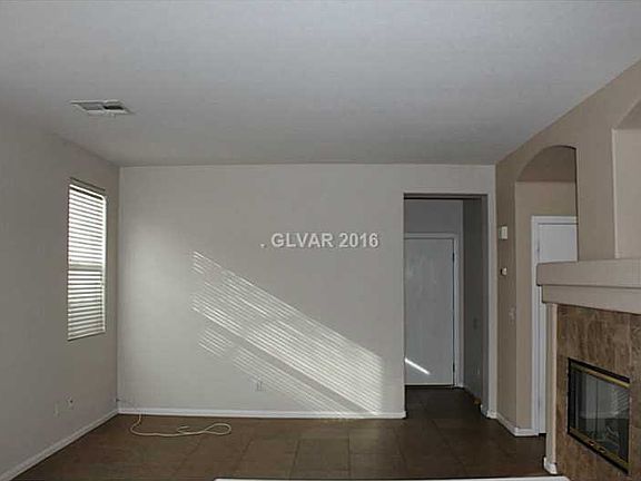 5th image of 3622 Solandra St
