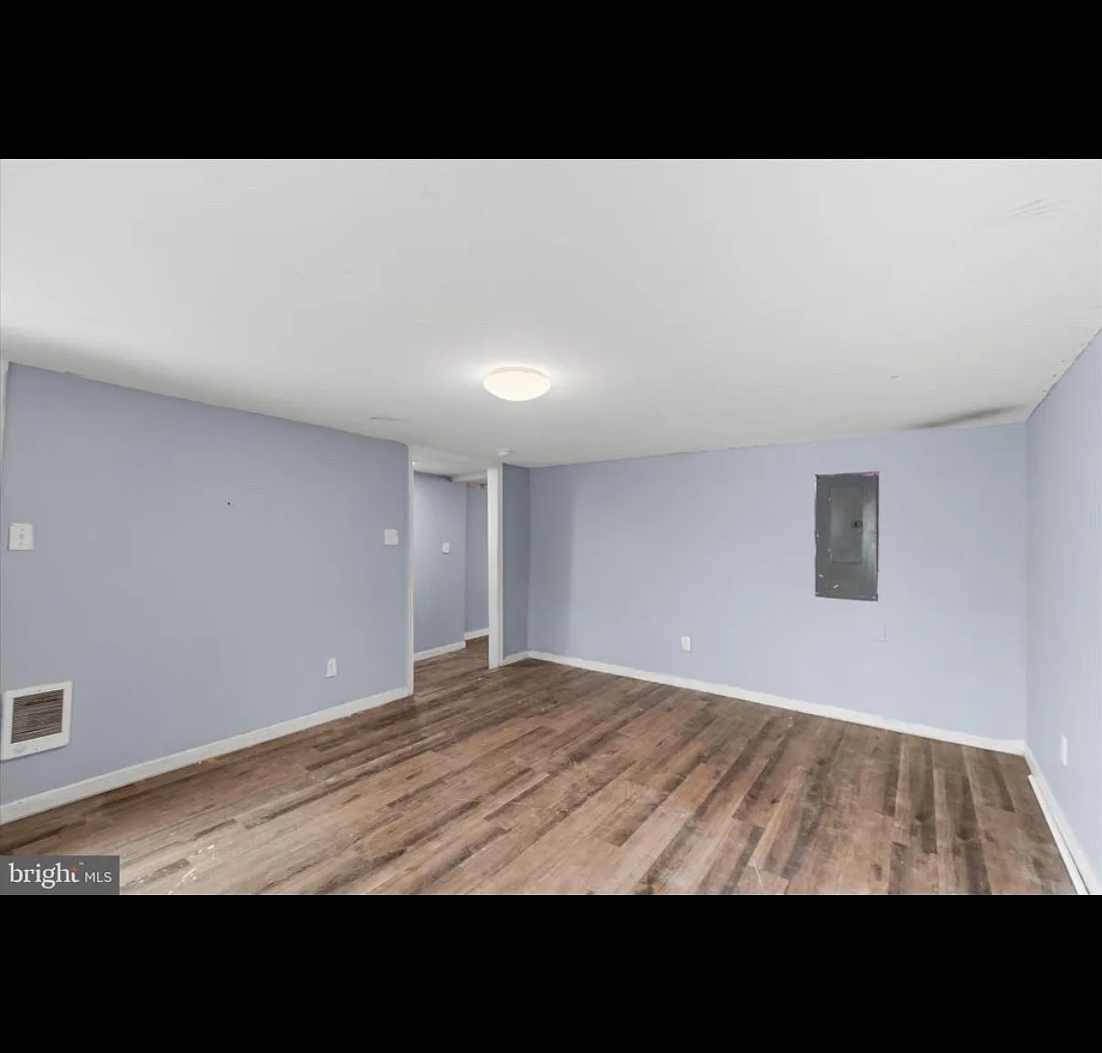 2 bed, 911 sqft, $1,550 — Photo 4