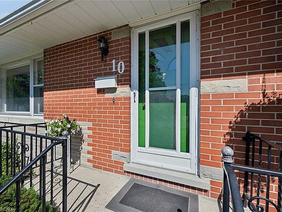 3rd image of 10 Paul Ave