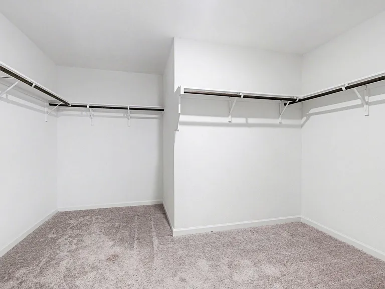 1803 Chapel Hill Rd — Photo 12