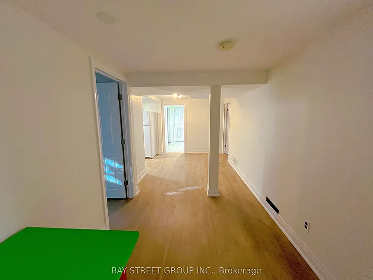 12 Wakil Dr #LOWER — Photo 6
