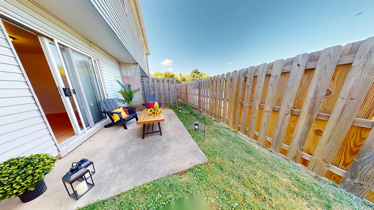 1322 Luzzo Ct photo 1