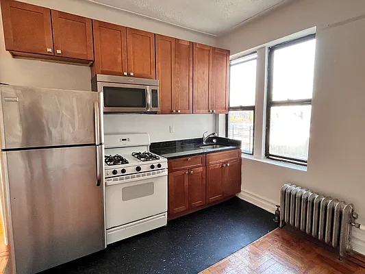 Rented by Compass | media 4