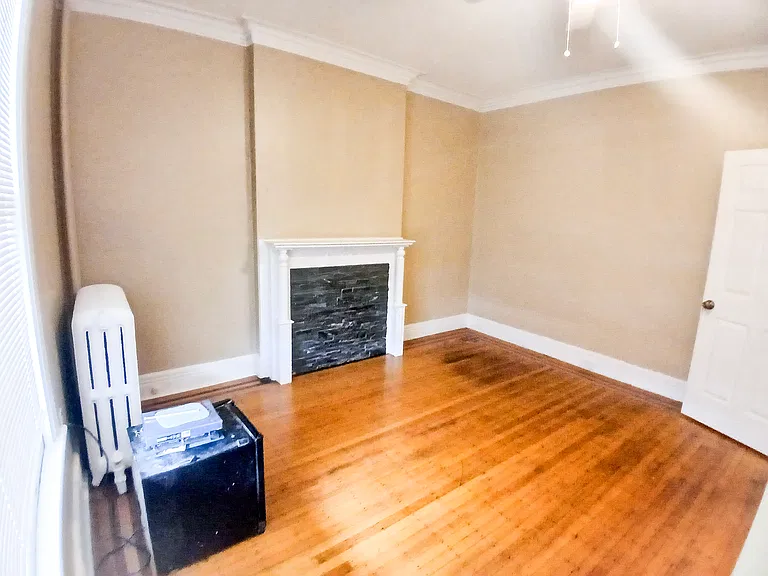 475 Hamilton St #1 — Photo 9