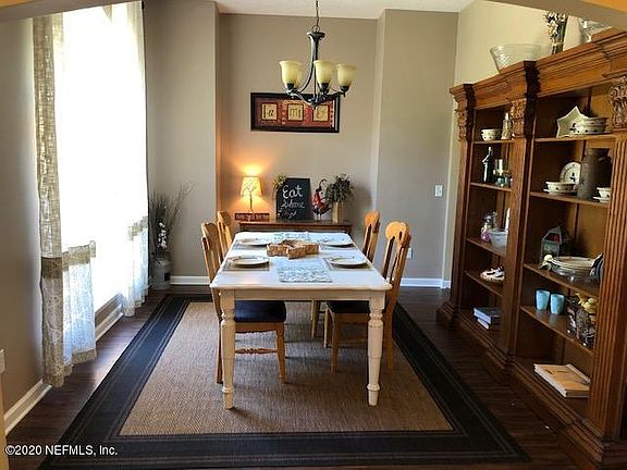 5th image of 142 Lake Asbury Dr