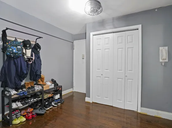 1200 East 53rd Street image 3 of 10