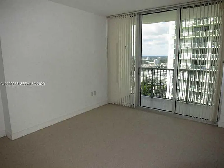 1750 N Bayshore Dr #2909 — Photo 5