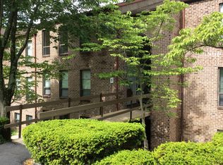 3C Saint Andrews Cir, Reading, PA 19607