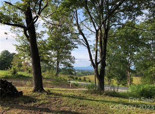 104 Grandview Ridge Dr, Alexander, NC 28701