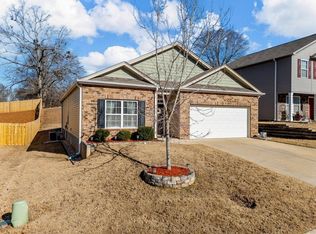 620 Craftsman Ln, Boiling Springs, SC 29316