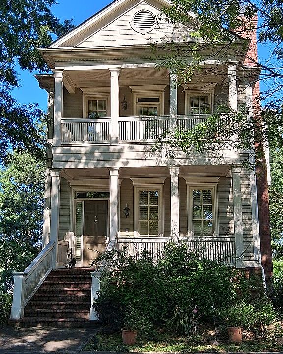 1st image of 2110 E Haven Dr NE