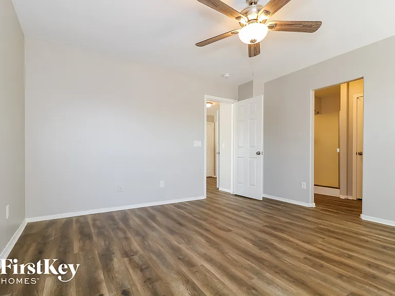 22238 W Moonlight Path — Photo 10