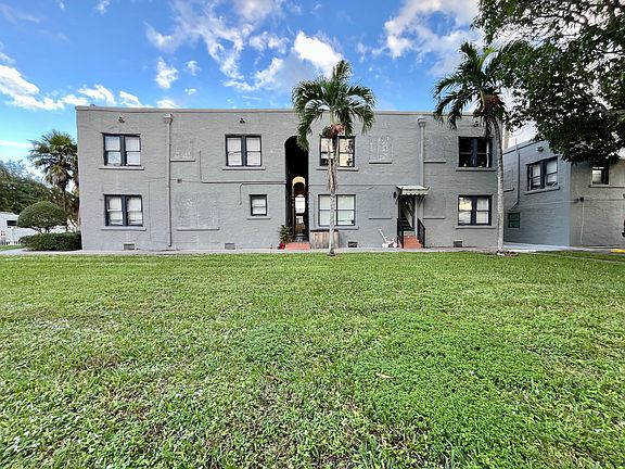 5th image of 1614 Harrison St #1B