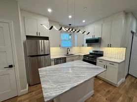16 Harriet St