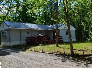510 Darwin St NE, Kalkaska, MI 49646