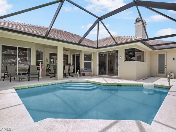 1911 Lagoon Ln, Cape Coral, FL 33914