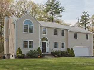6 Fernwood Dr, Westford, MA 01886