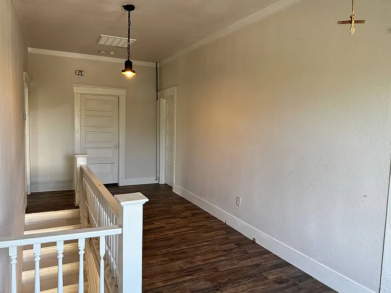 1106 Burnett St — Photo 23