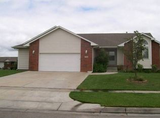 2338 N Covington St, Wichita, KS 67205