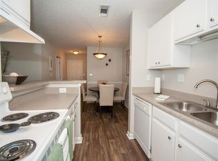 318 Columbia Dr #105, Carrollton, GA 30117