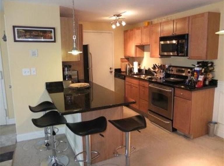 Kitchen, Stainless steel appliances, granite counter top