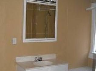 1045 California Ave, South Bend, IN 46616