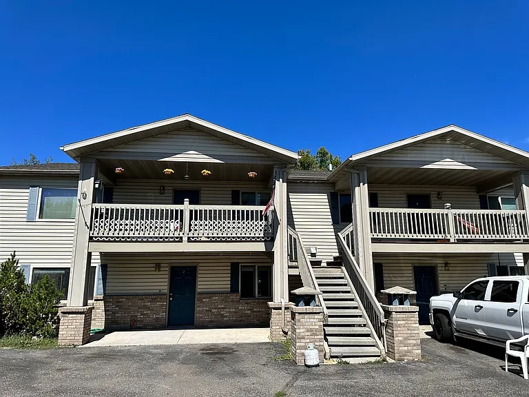 209 Pondera Ave #1-4 — Photo 2