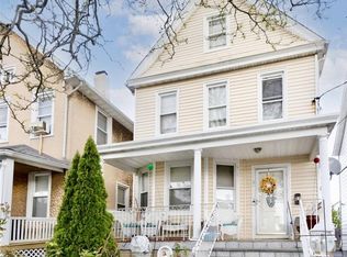 87 Walnut St, New Rochelle, NY 10801