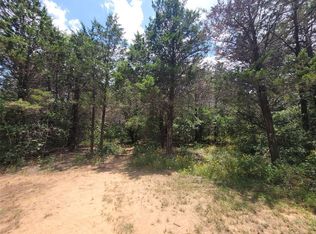 566 Herron Trl, Mc Dade, TX 78650