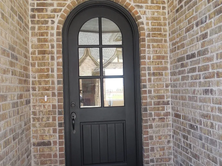 3316 Enclave Ln — Photo 2
