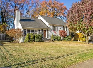 1306 Wake Forest Dr, Alexandria, VA 22307