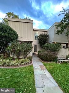 1811 N Shore Ct, Reston, VA, 20190