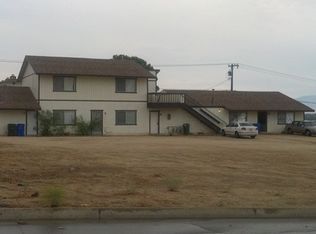 16279 Apple Valley Rd, Apple Valley, CA 92307