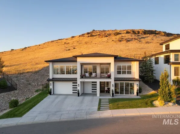 3508 Asteroid Dr, Boise, ID 83712