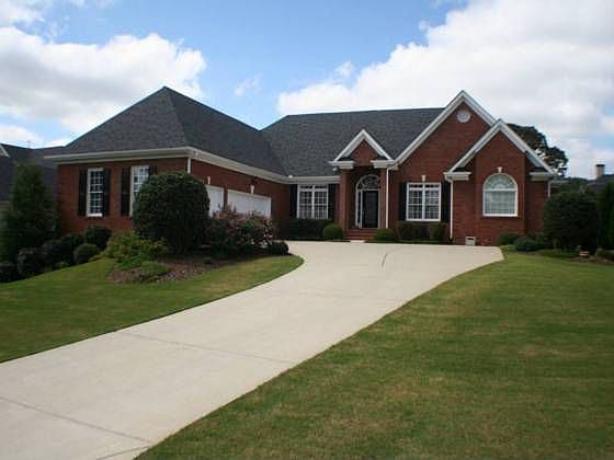 1st image of 1072 Meadow Brook Dr