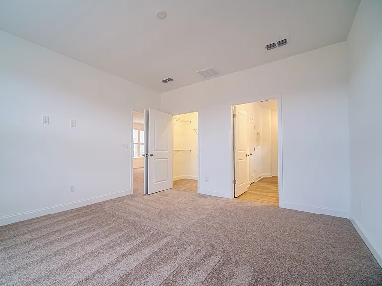1535 Pebble Shore Ln — Photo 16