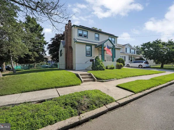 136 Lincoln Ave, West Collingswood Heights, NJ 08059