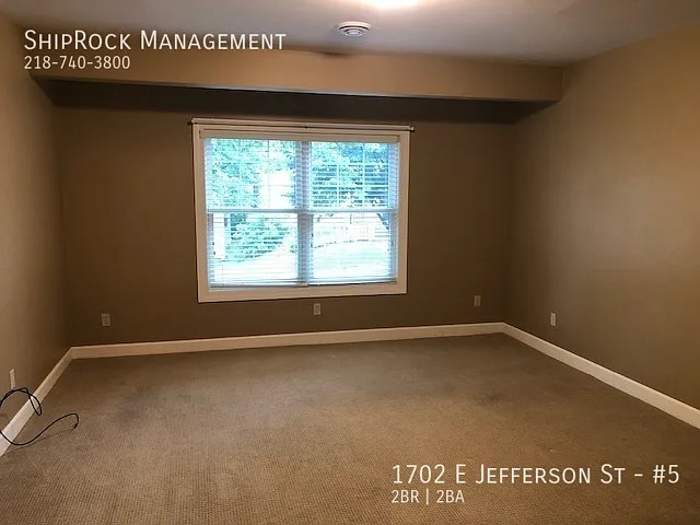 1702 E Jefferson St #5 — Photo 6
