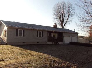 151 Bare Dr, Daniels, WV 25832