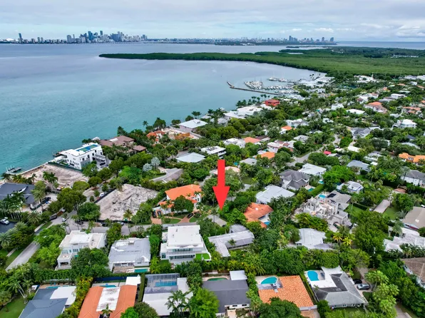 385 Harbor Ct, Key Biscayne, FL 33149